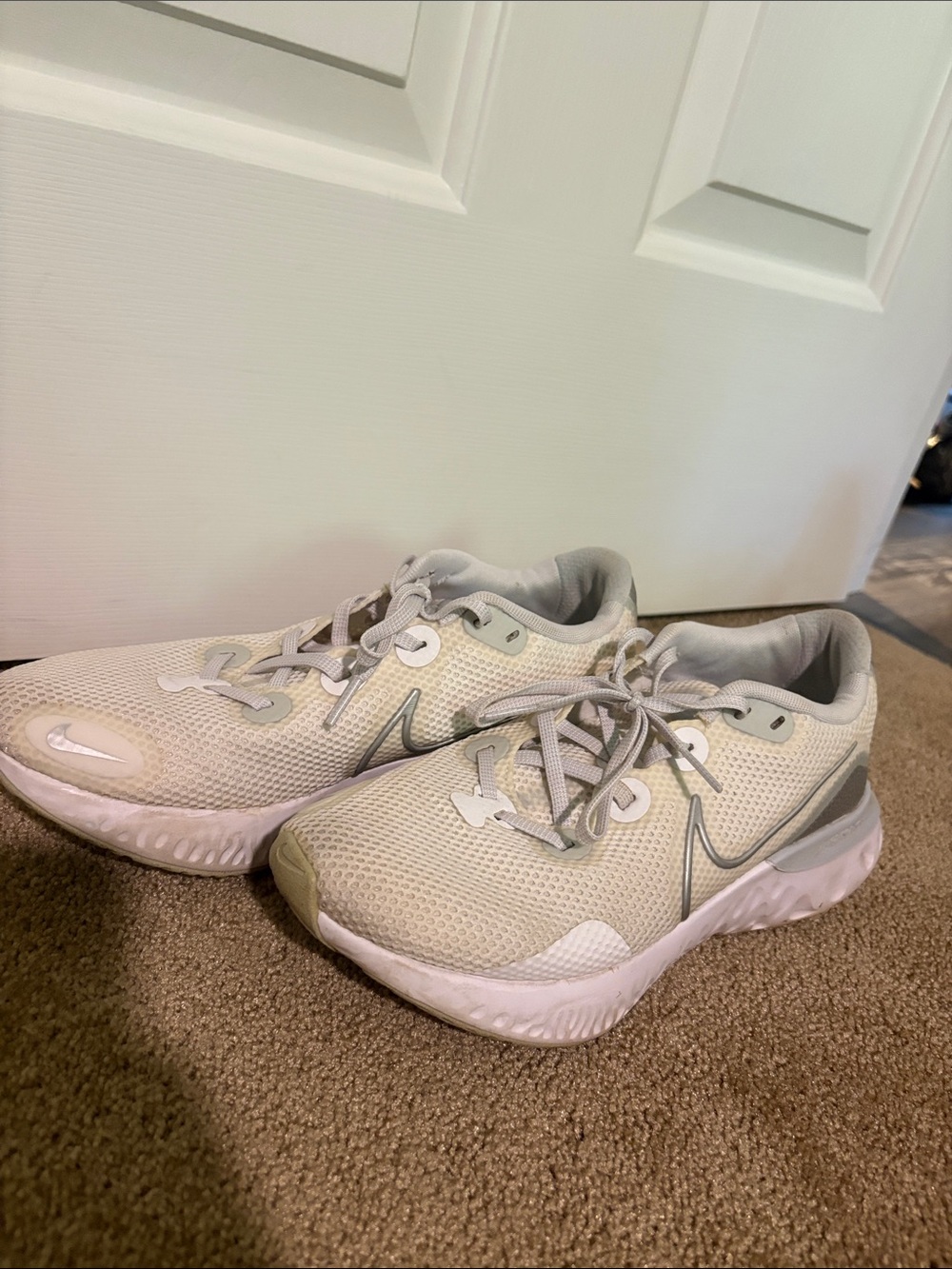 Nike White and Light Gray Mesh Running Sneakers